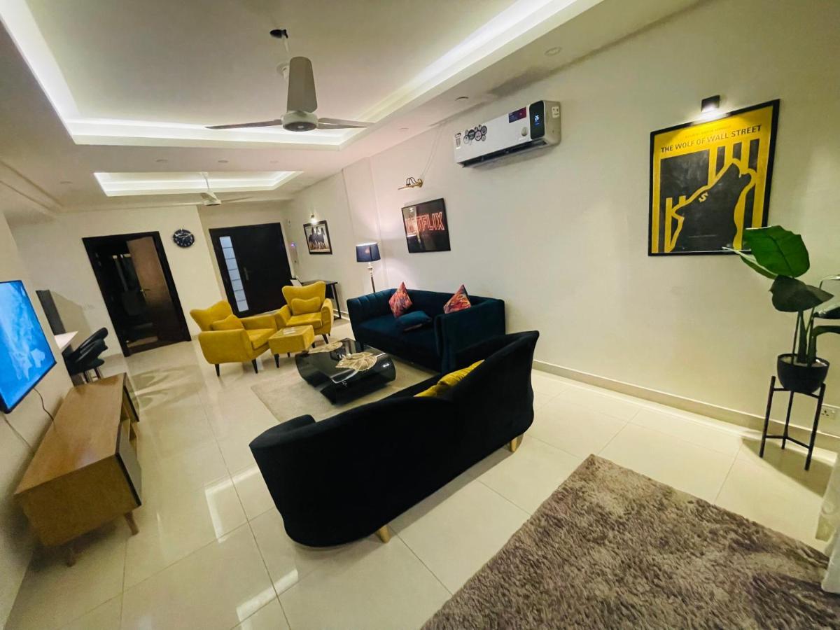 High Rise Presidential Suite In Elysium Opp Centaurus Islamabad Extérieur photo
